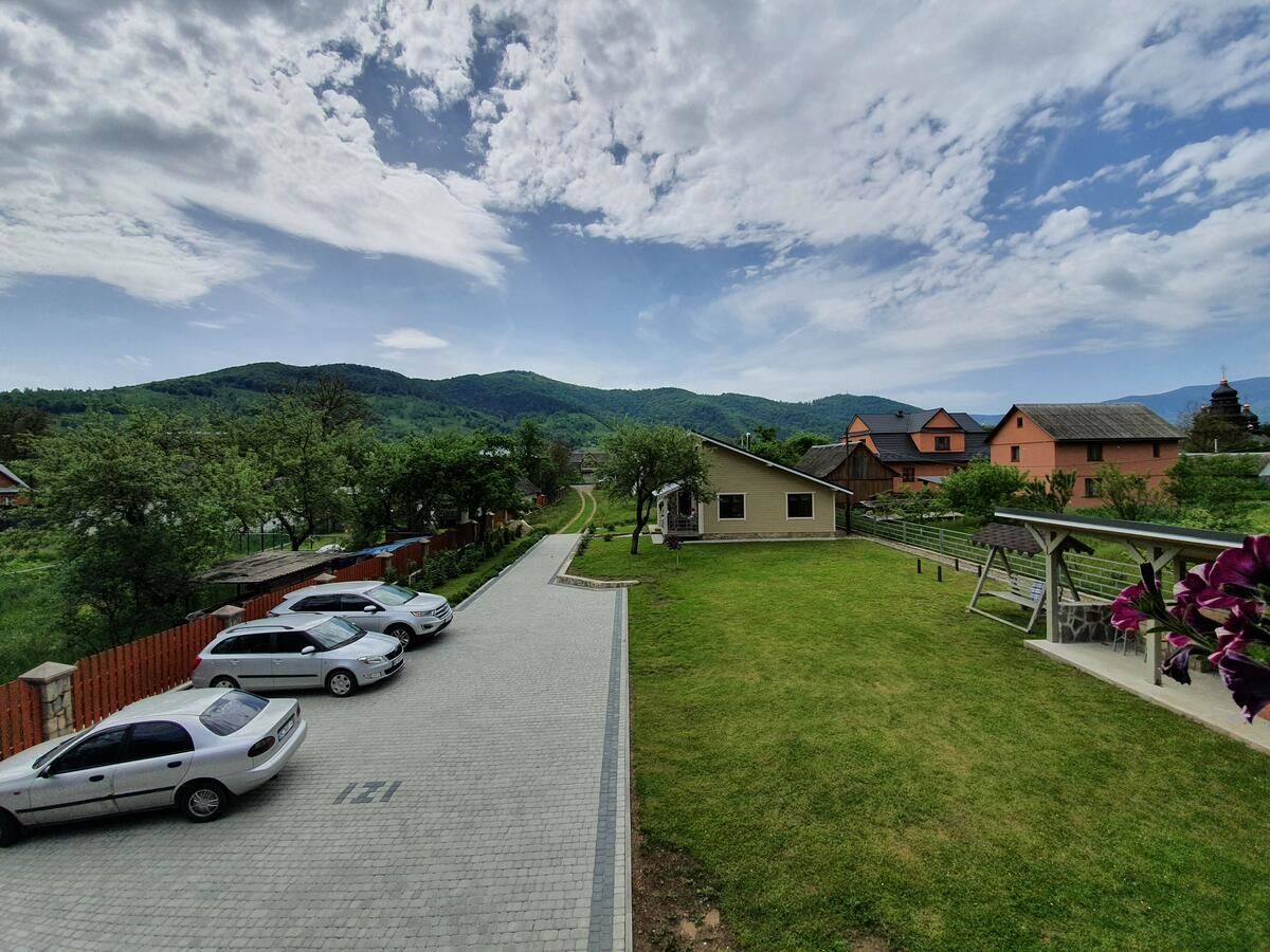 Лоджи Lucy Яремче-6